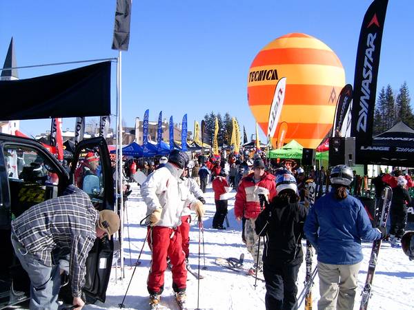 Enjoy Skiing Get Your Skis Tuned!